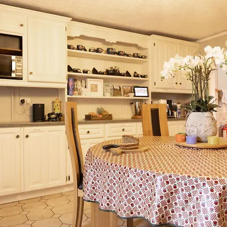 Fitz Of Inch Guest house *