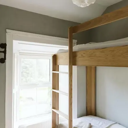 Fitz Of Inch ストラッドバリー