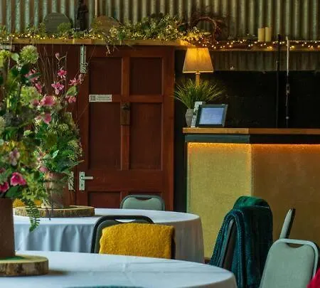 ゲストハウス Fitz Of Inch ストラッドバリー