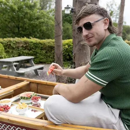 Fitz Of Inch 4* ストラッドバリー