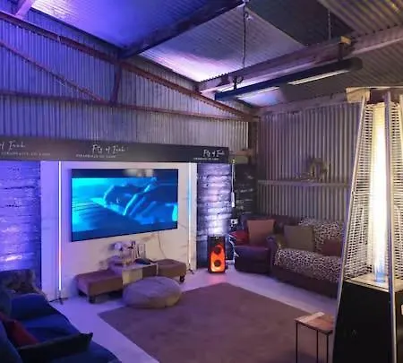 ゲストハウス Fitz Of Inch ストラッドバリー