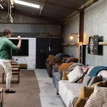 Fitz Of Inch 4* ストラッドバリー