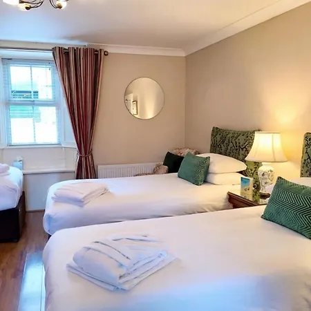 Fitz Of Inch - Entire Venue Guest house 4*