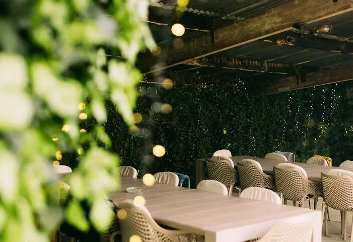 Fitz Of Inch - Exclusive & Self-catering 4* Stradbally (Laois)